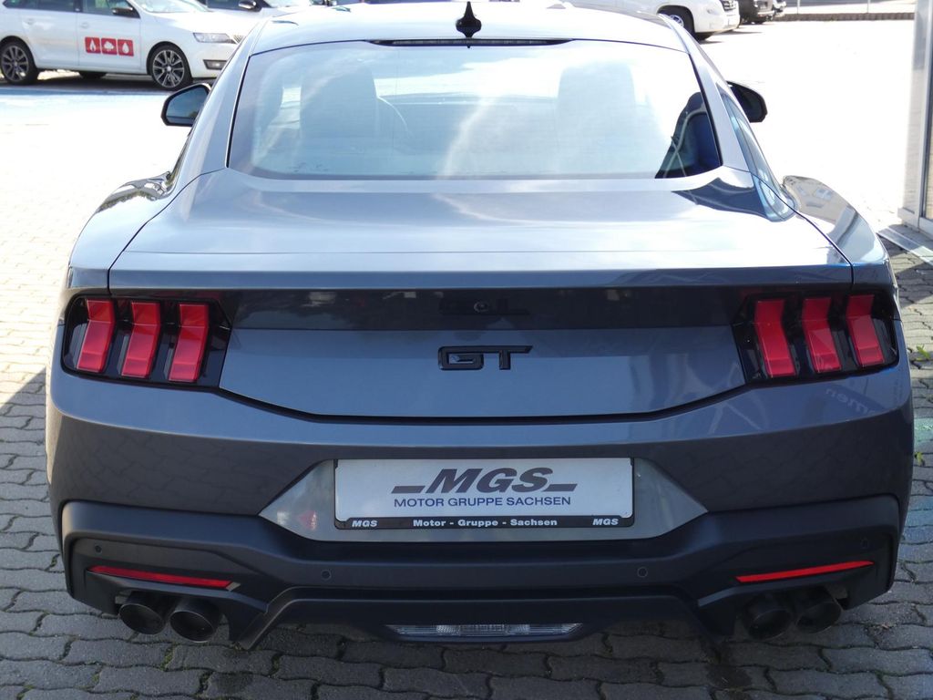 Ford Mustang 2025