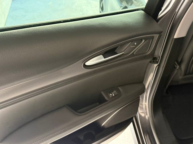 Alfa Romeo Stelvio 2021