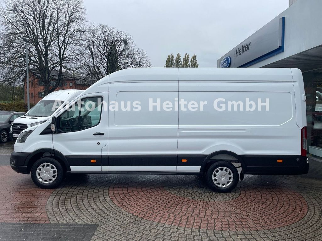 Ford Transit 2024