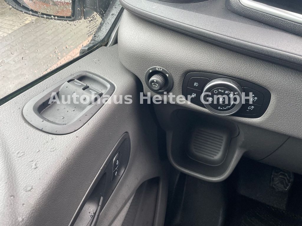 Ford Transit 2024