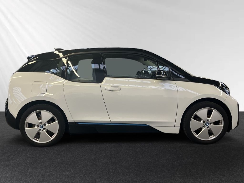 BMW i3 2022