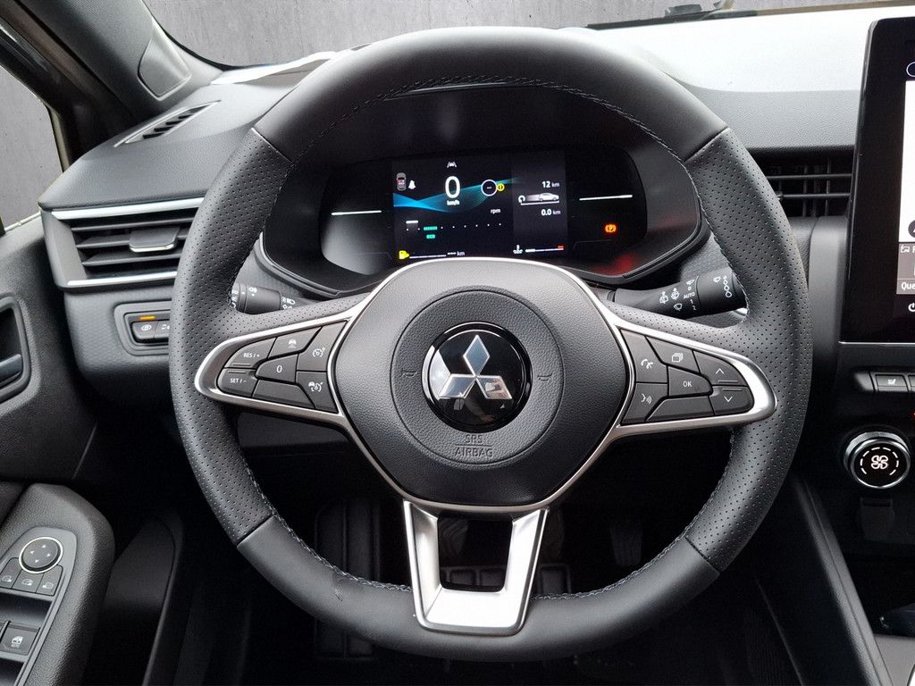 Mitsubishi Colt 2025