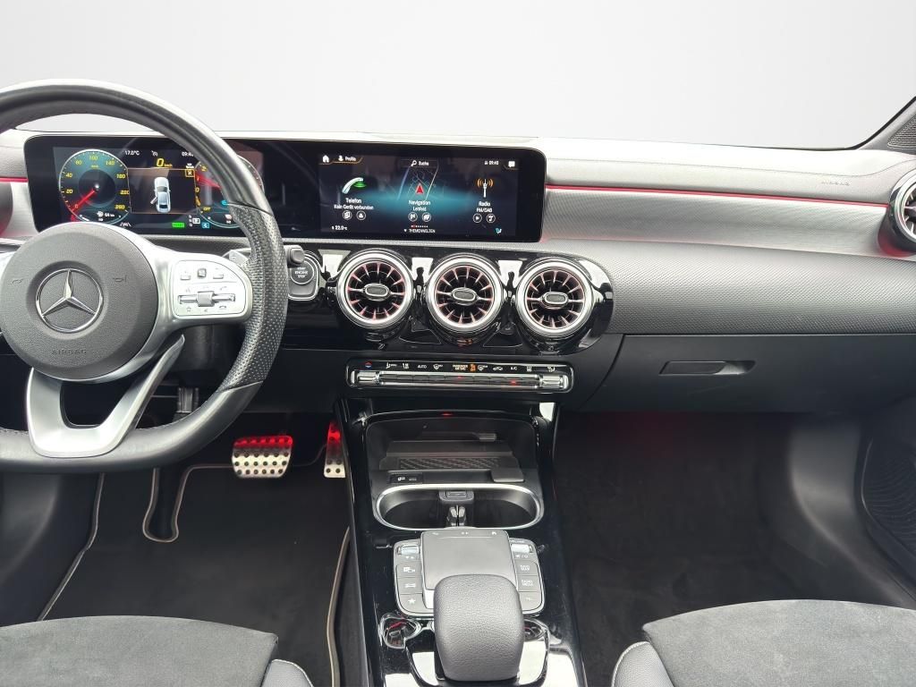 Mercedes-Benz A 250 2021