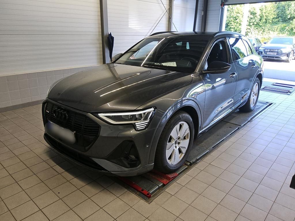 Audi e-tron 2022