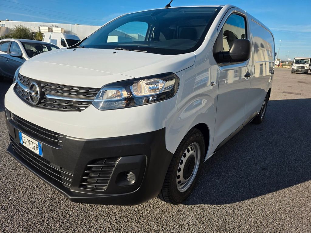 Opel Vivaro 2023