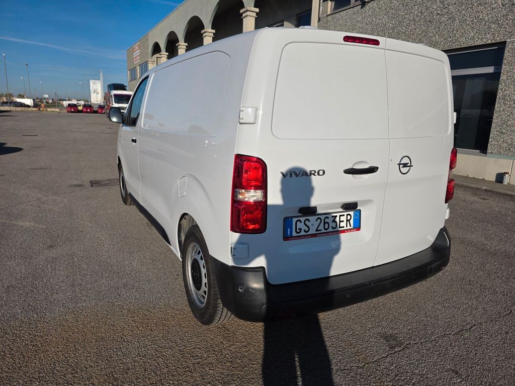 Opel Vivaro 2023