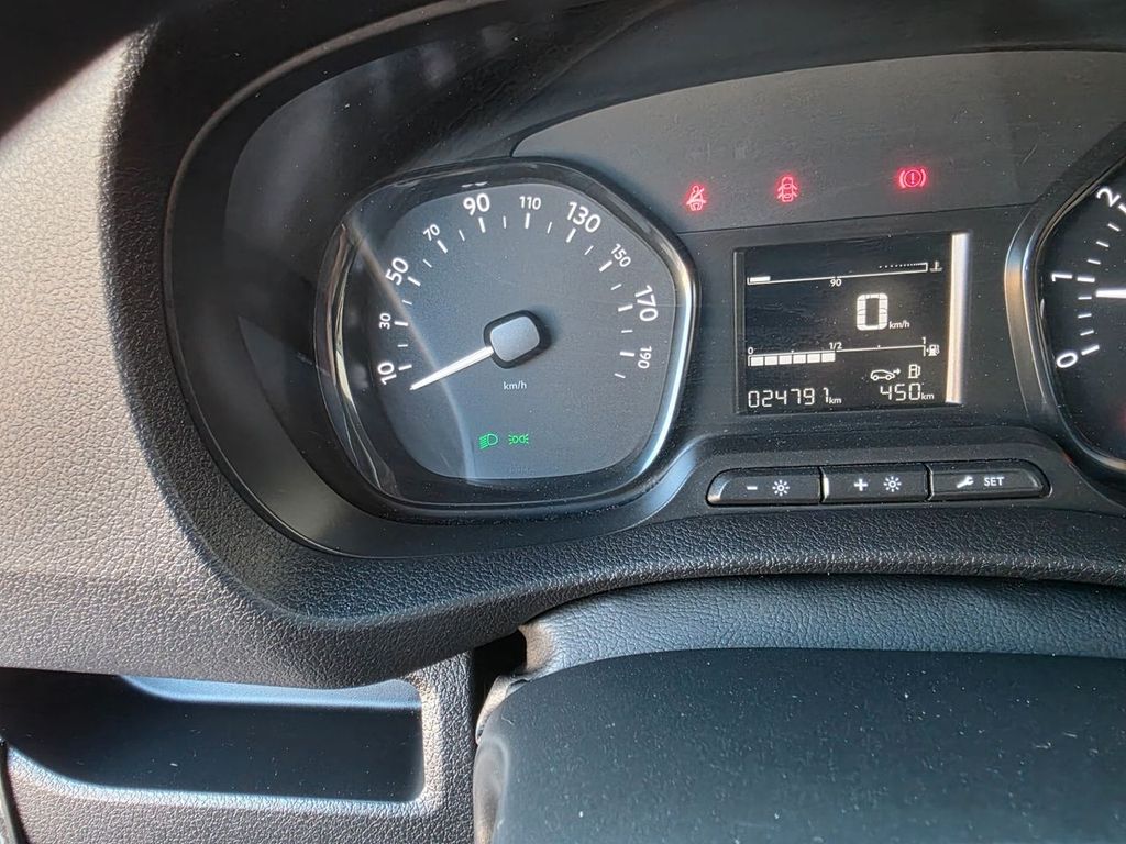 Opel Vivaro 2023