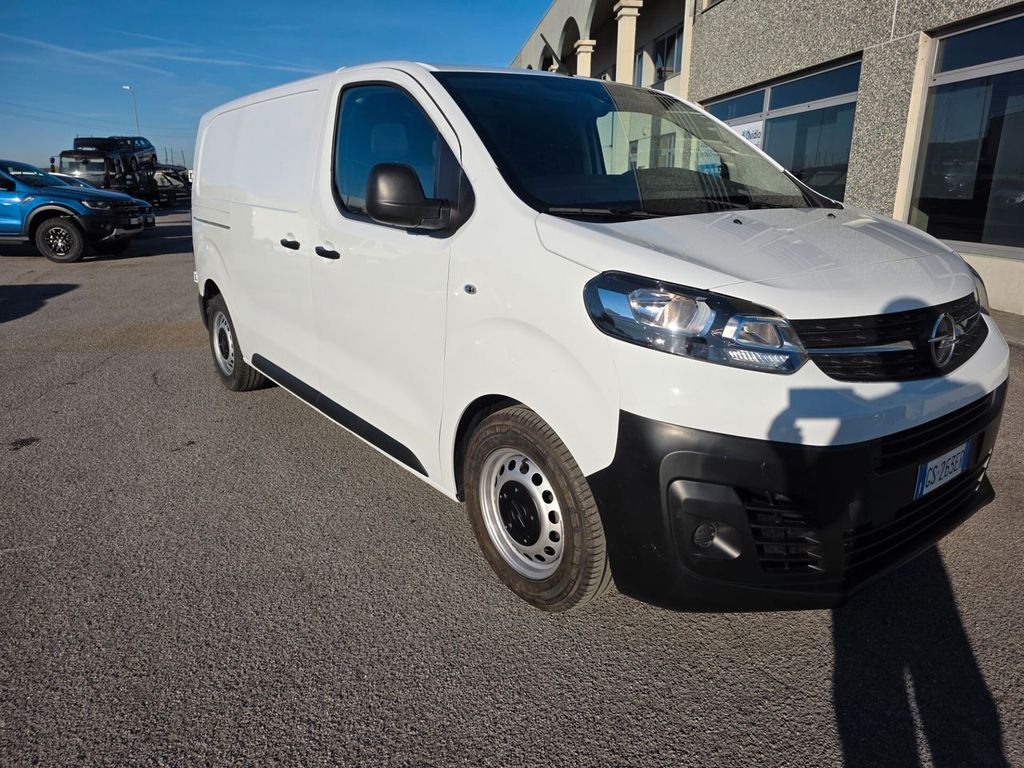 Opel Vivaro 2023