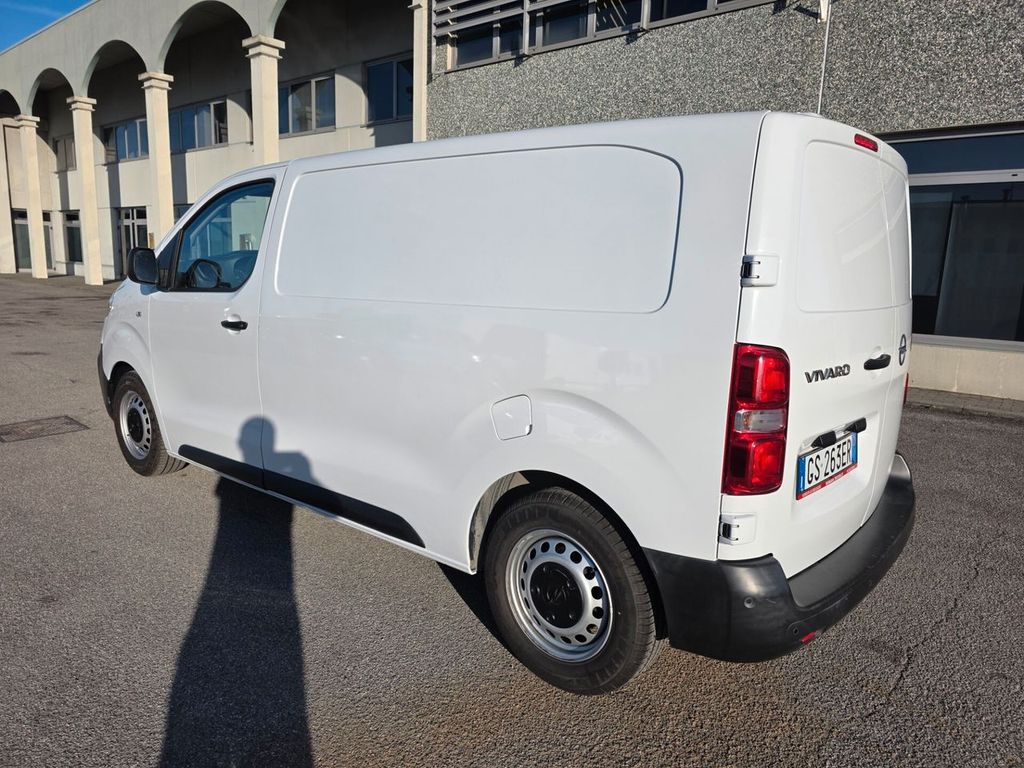 Opel Vivaro 2023