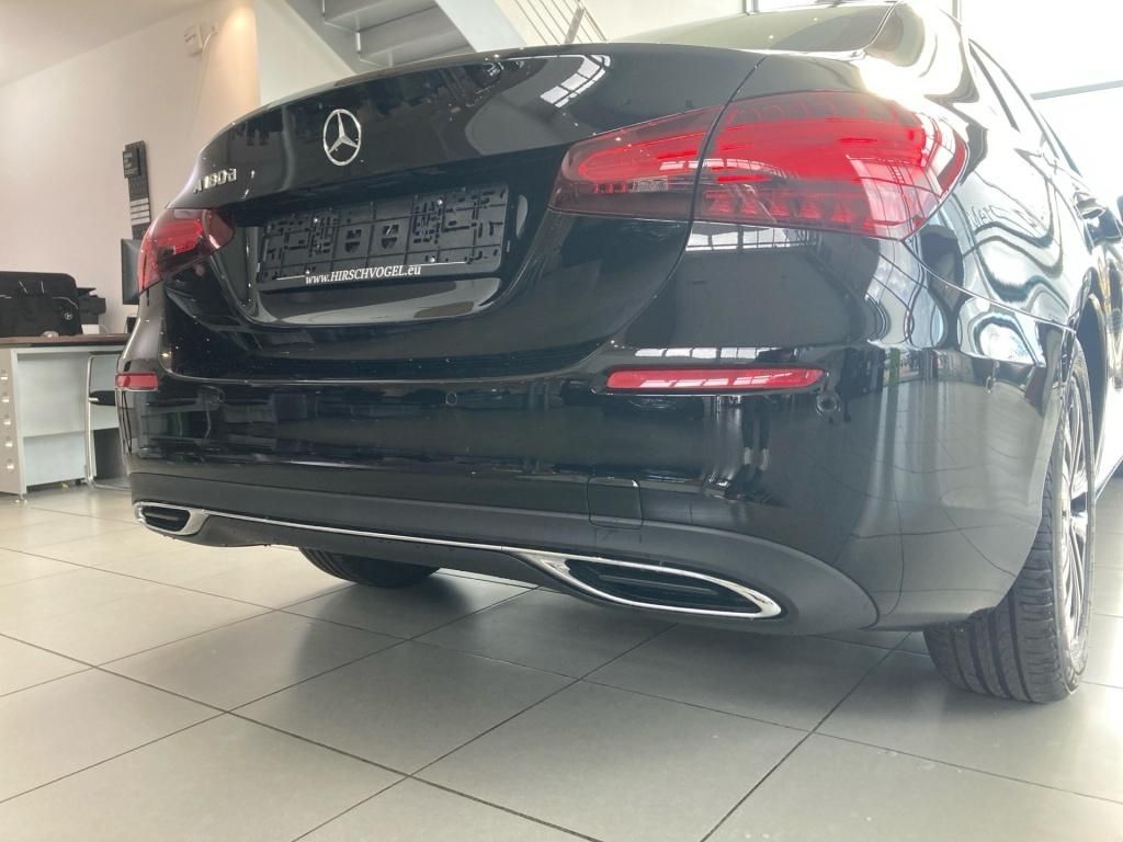 Mercedes-Benz A 180 2025