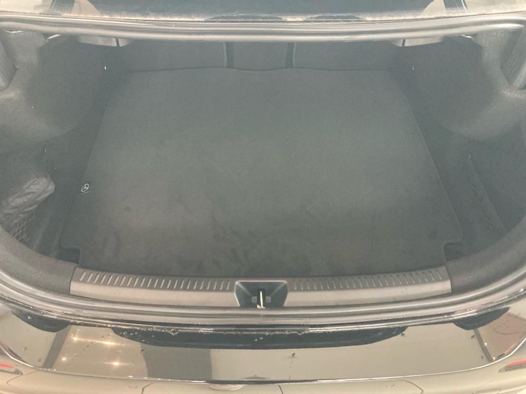 Mercedes-Benz A 180 2025