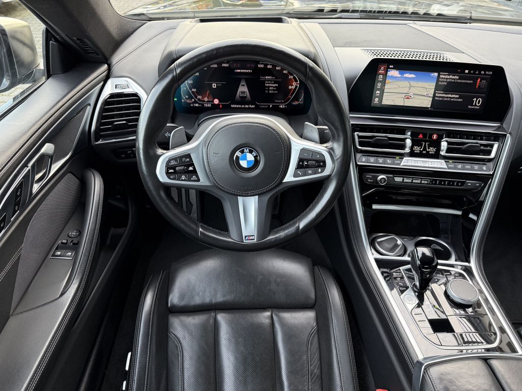 BMW M850 2022