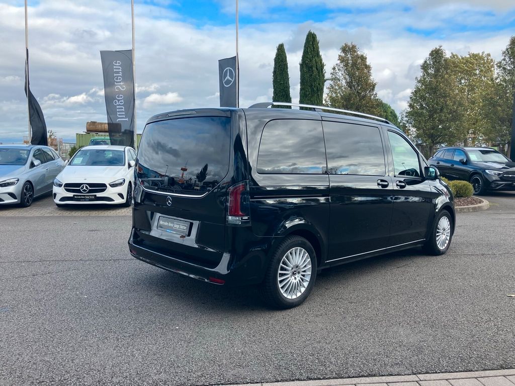 Mercedes-Benz V 220 2024