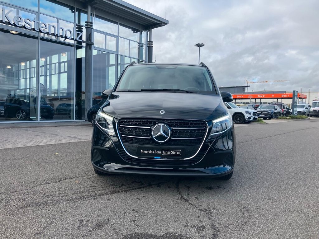 Mercedes-Benz V 220 2024