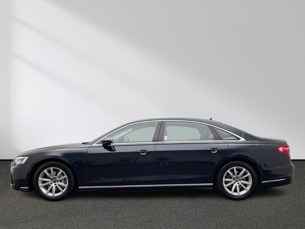 Audi A8 2023