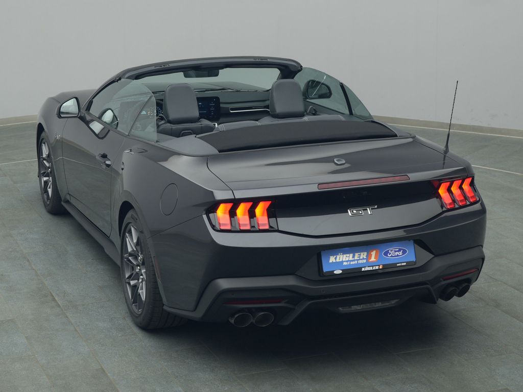 Ford Mustang 2025