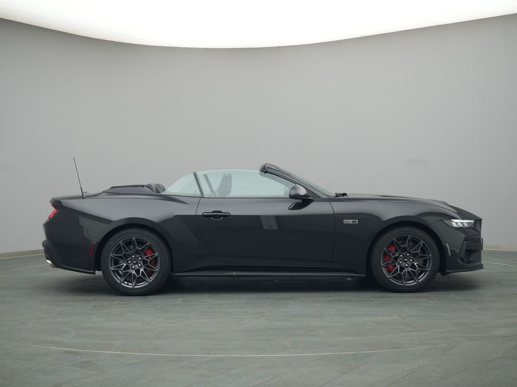 Ford Mustang 2025