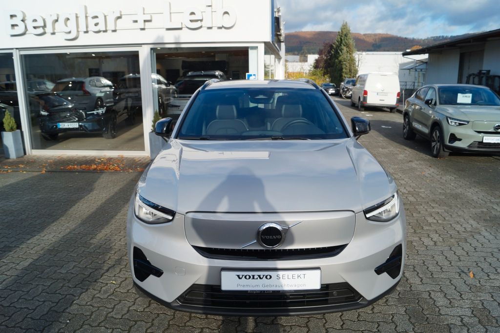 Volvo XC40 2023