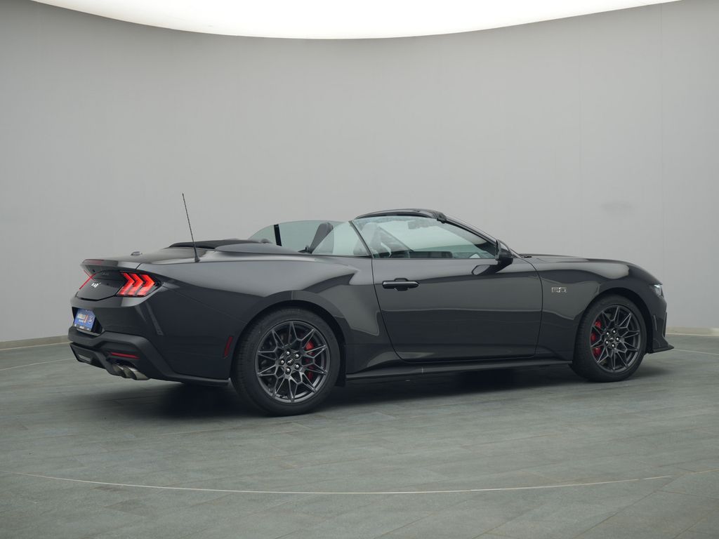 Ford Mustang 2025