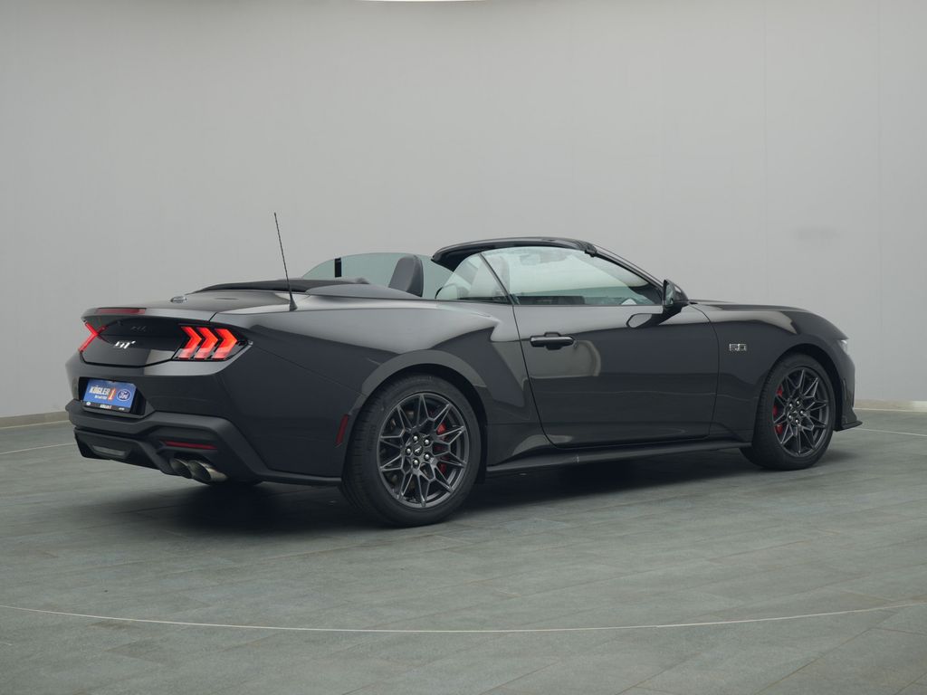 Ford Mustang 2025