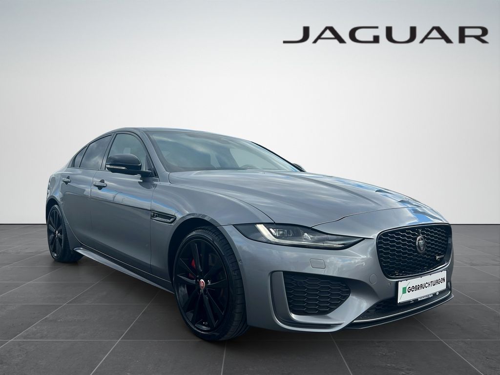 Jaguar XE 2022