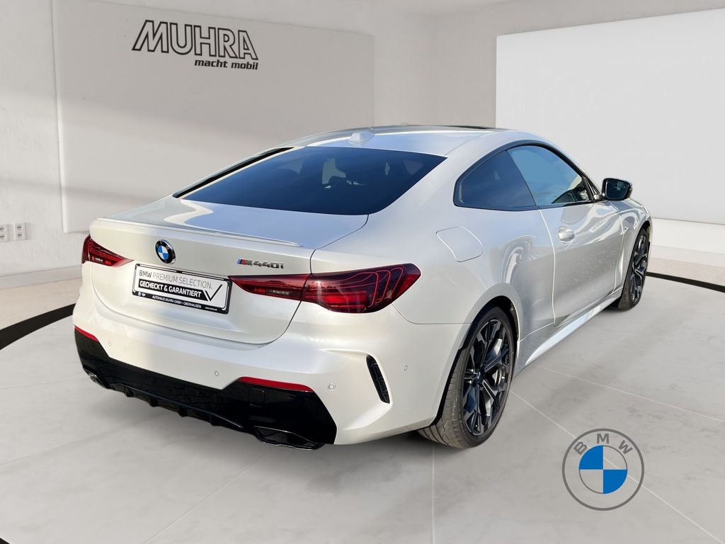 BMW M440 2025