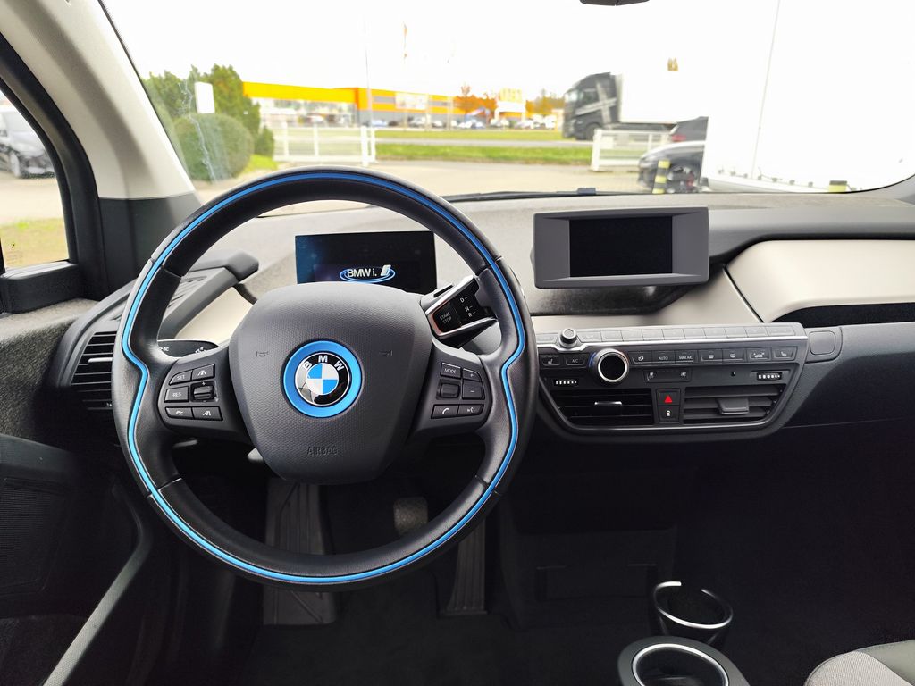 BMW i3 2022