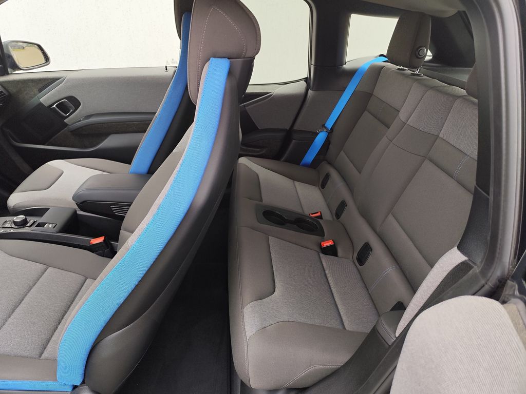 BMW i3 2022