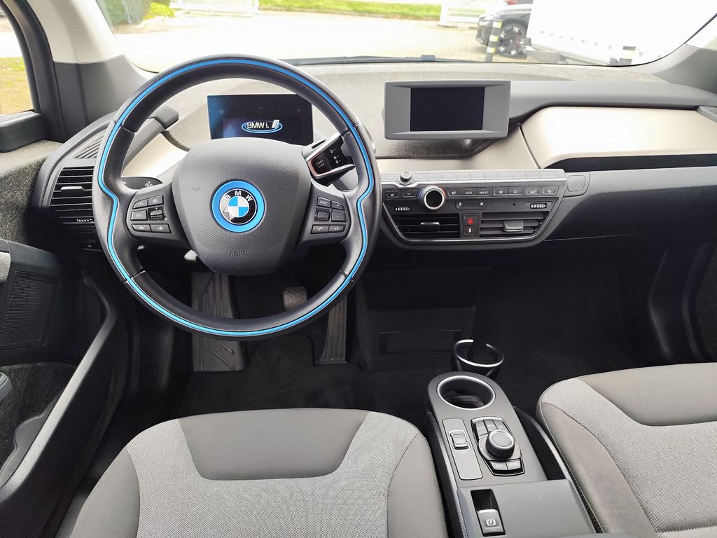 BMW i3 2022