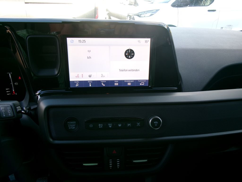 Ford Tourneo Courier 2024