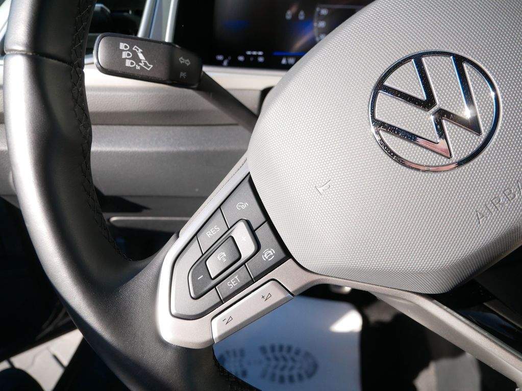 Volkswagen T-Roc 2024