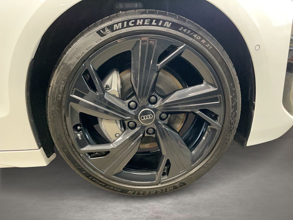 Audi A6 e-tron 2025