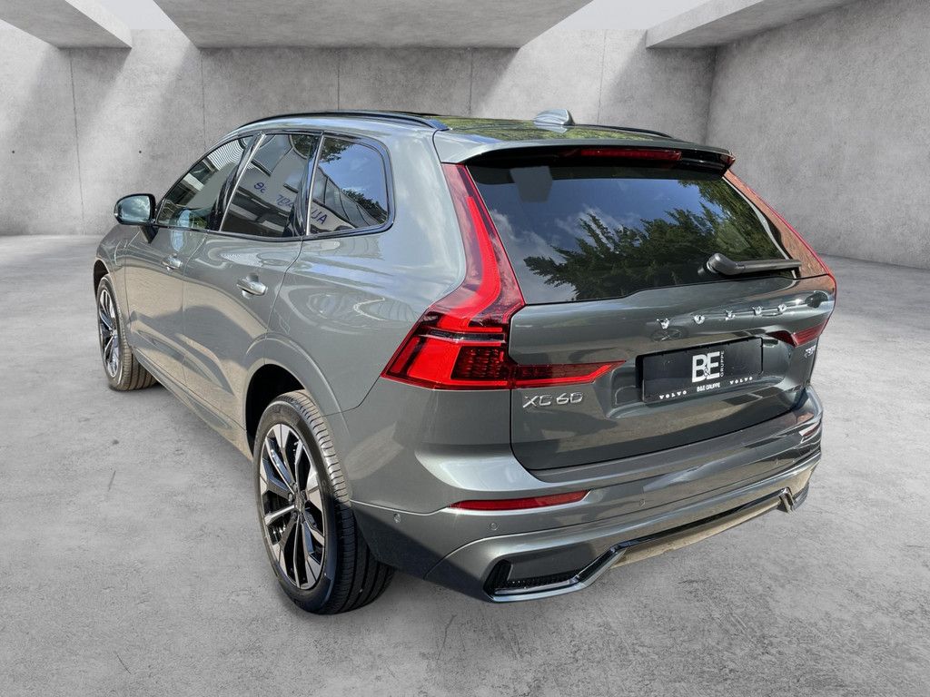 Volvo XC60 2025