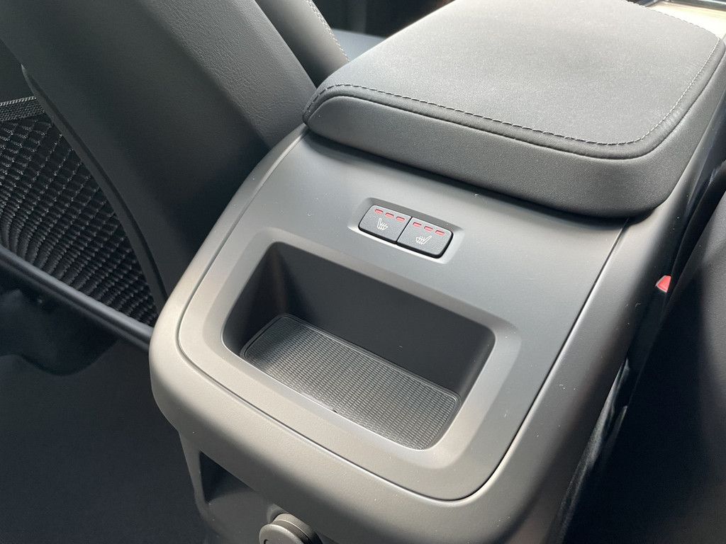 Volvo XC60 2025