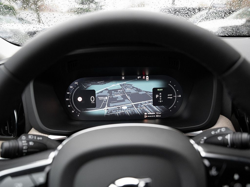 Volvo XC60 2025