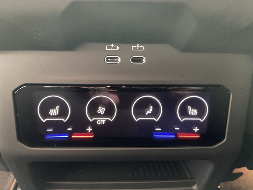 BMW i5 2025
