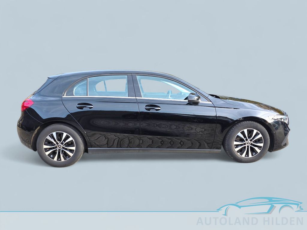 Mercedes-Benz A 180 2023