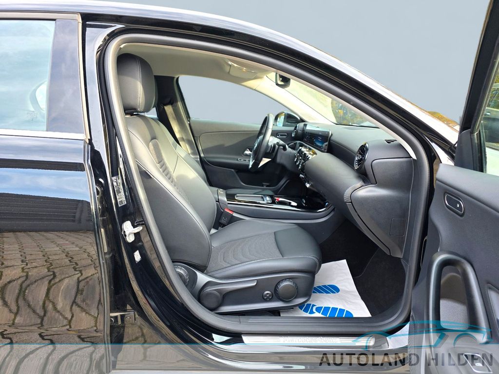 Mercedes-Benz A 180 2023