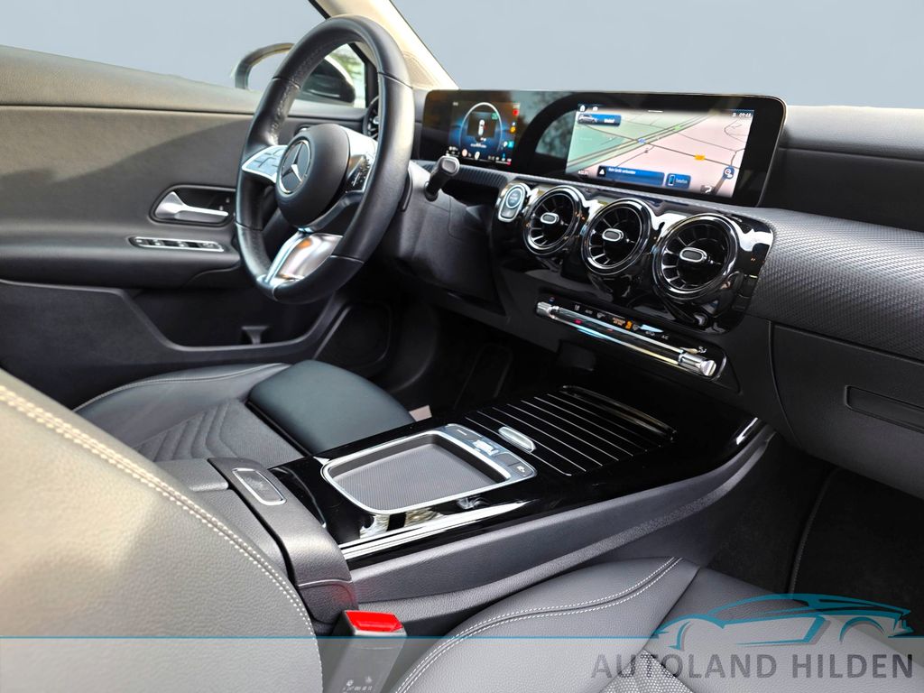 Mercedes-Benz A 180 2023