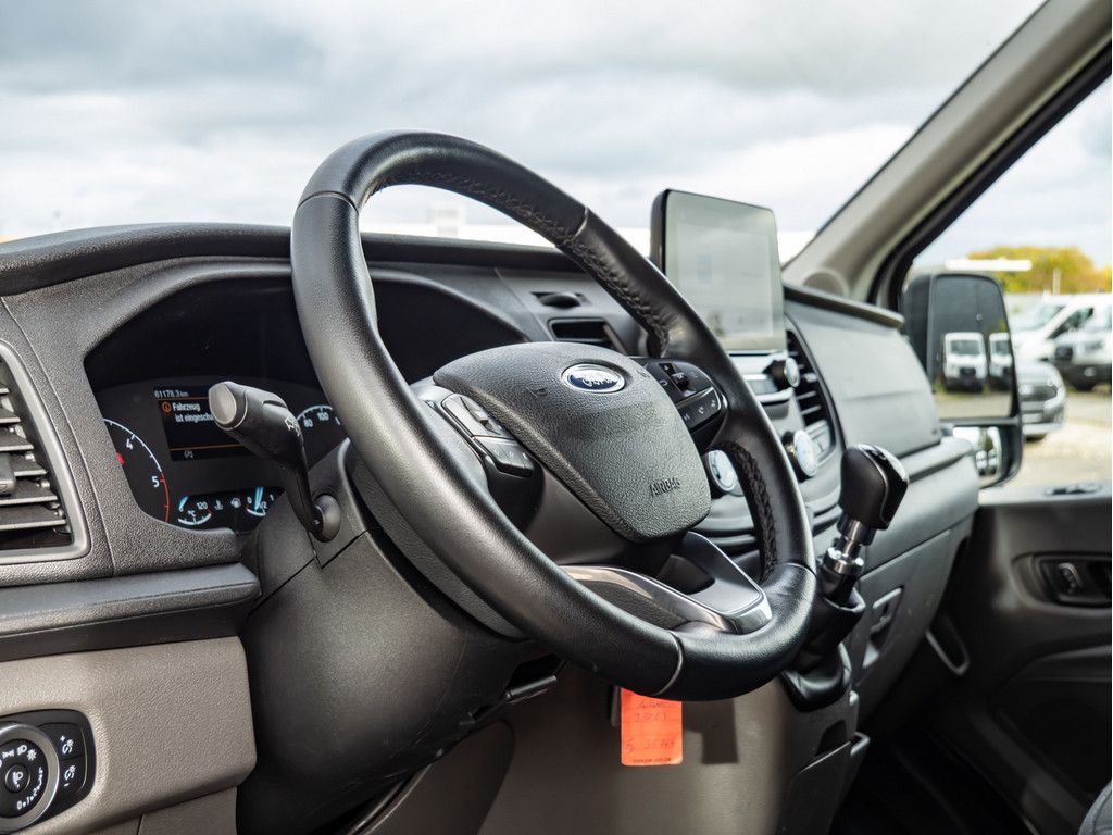 Ford Transit 2022