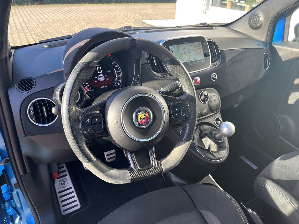 Abarth 595 Competizione 2021