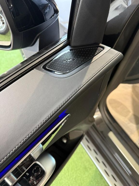Mercedes-Benz Other 2025