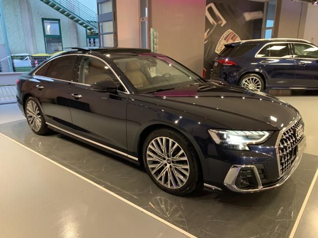 Audi A8 2022