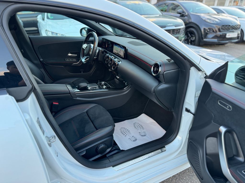Mercedes-Benz CLA 200 2021