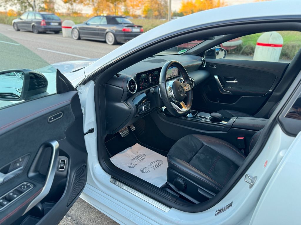 Mercedes-Benz CLA 200 2021