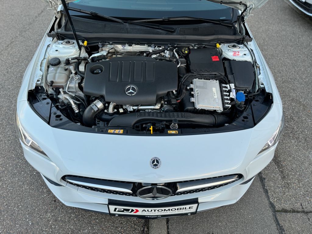 Mercedes-Benz CLA 200 2021