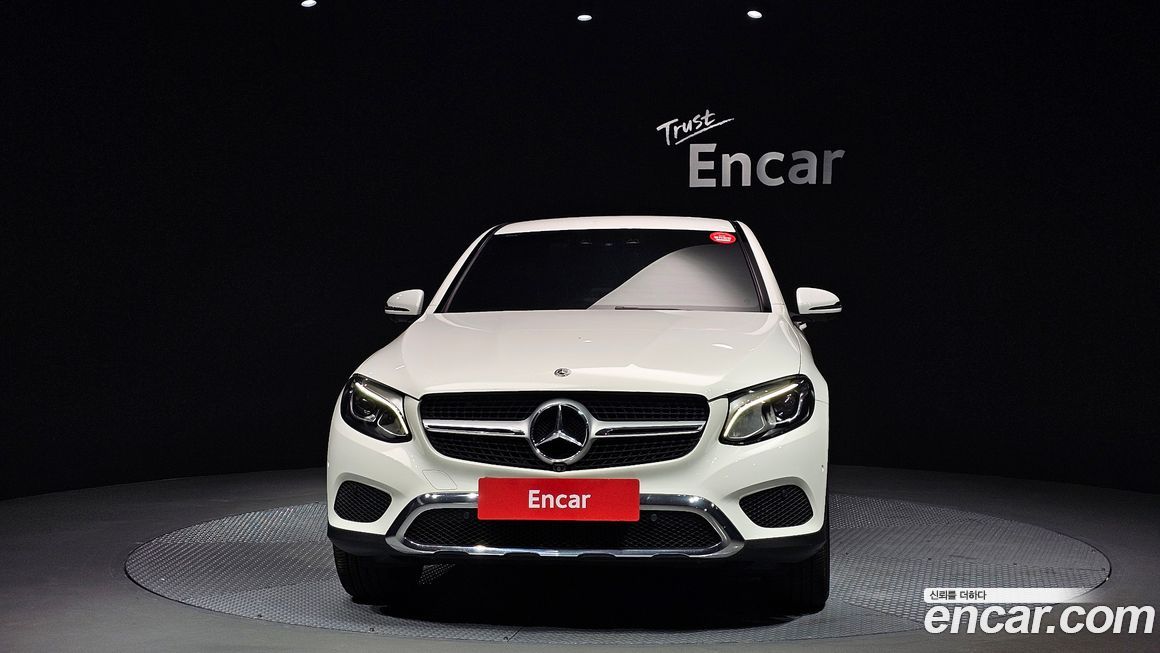 Mercedes-Benz GLC-Class 2019