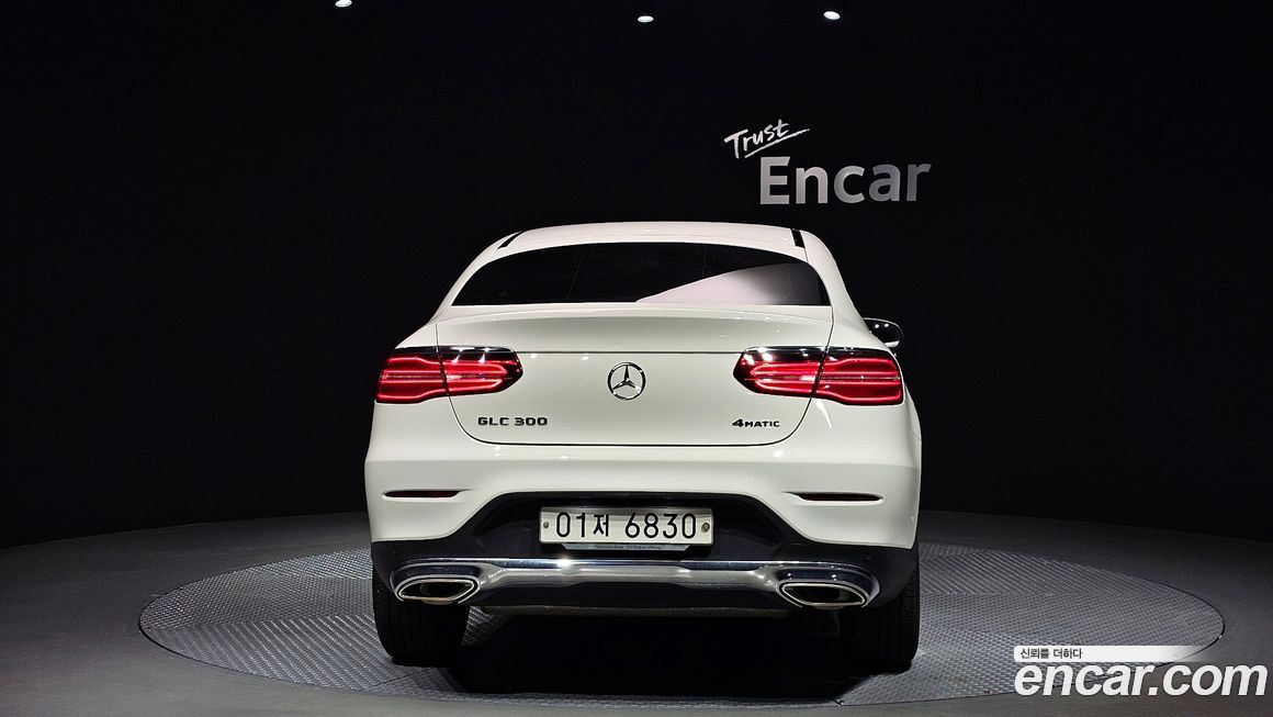 Mercedes-Benz GLC-Class 2019