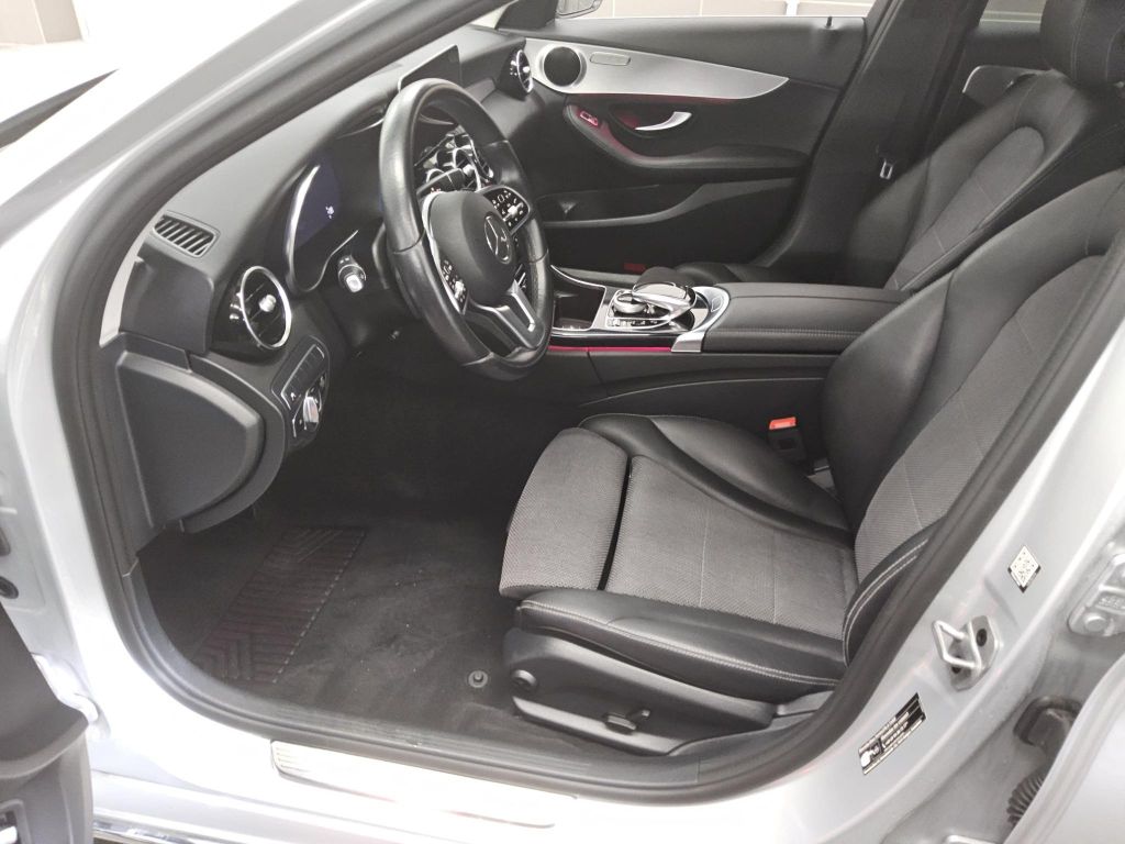 Mercedes-Benz C 300 2021