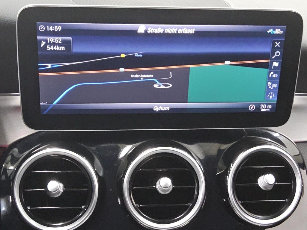 Mercedes-Benz C 300 2021